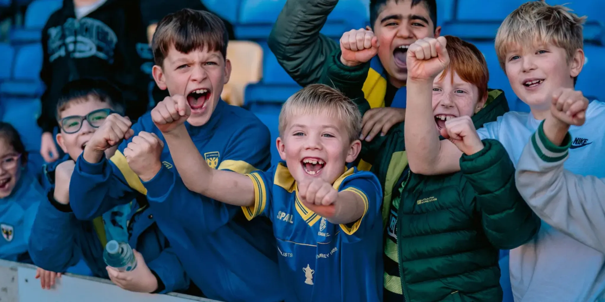 AFC Wimbledon Kit Hub in Kit Revolution