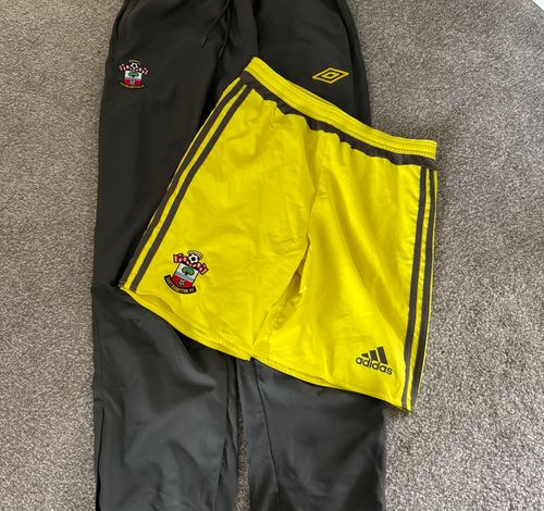 Teens Football Clothing - Size 13-14 - Good condition. 