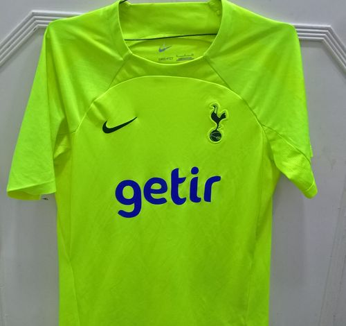 Unisex Football Clothing - Good condition. 