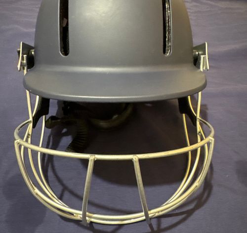 Adult Cricket Equipment - New without Tags (NWOT) condition. 