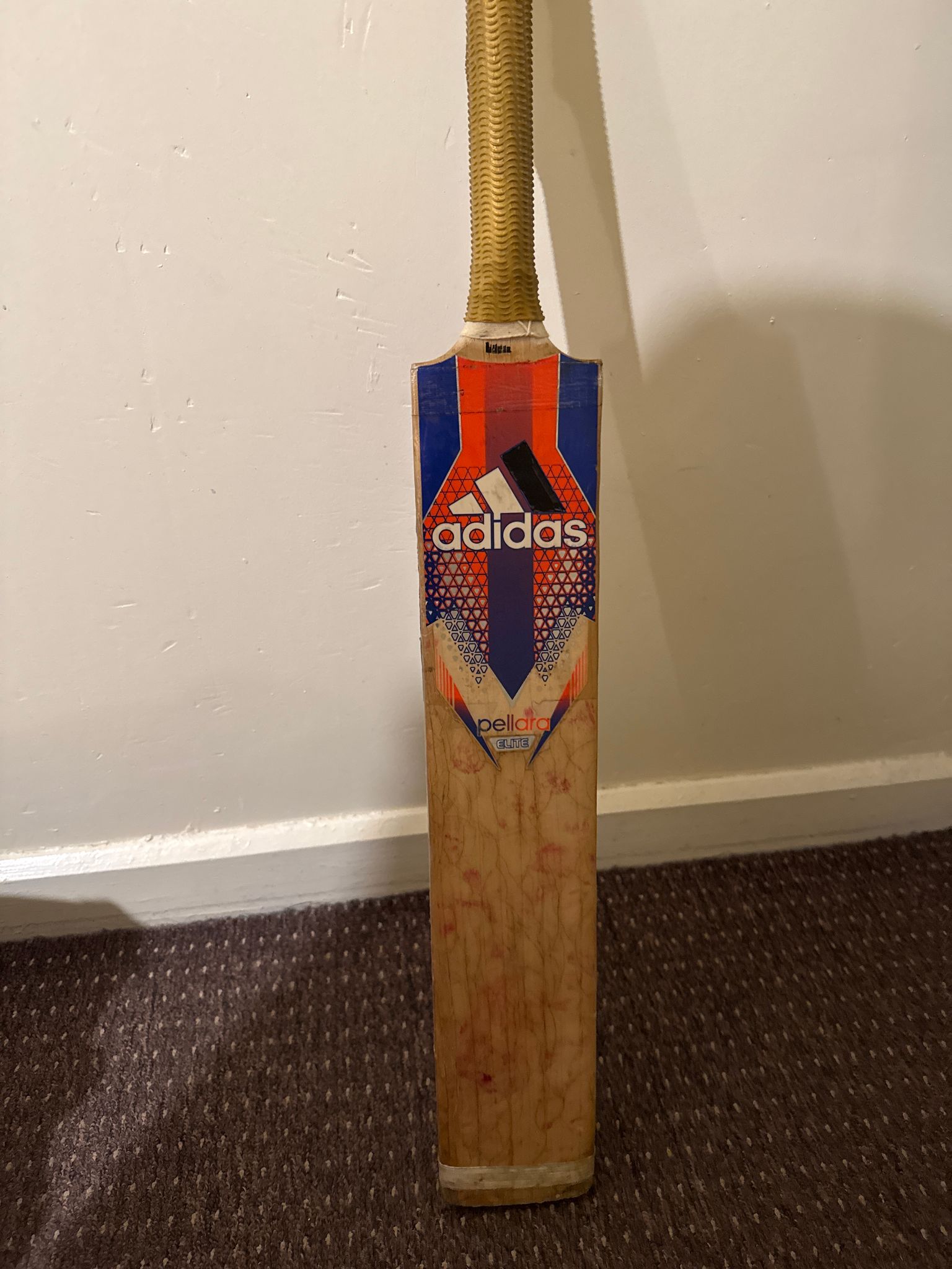 Adult Cricket Equipment - New without Tags (NWOT) condition. 
