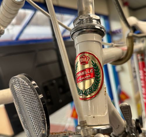 Kit Revolution Item Image