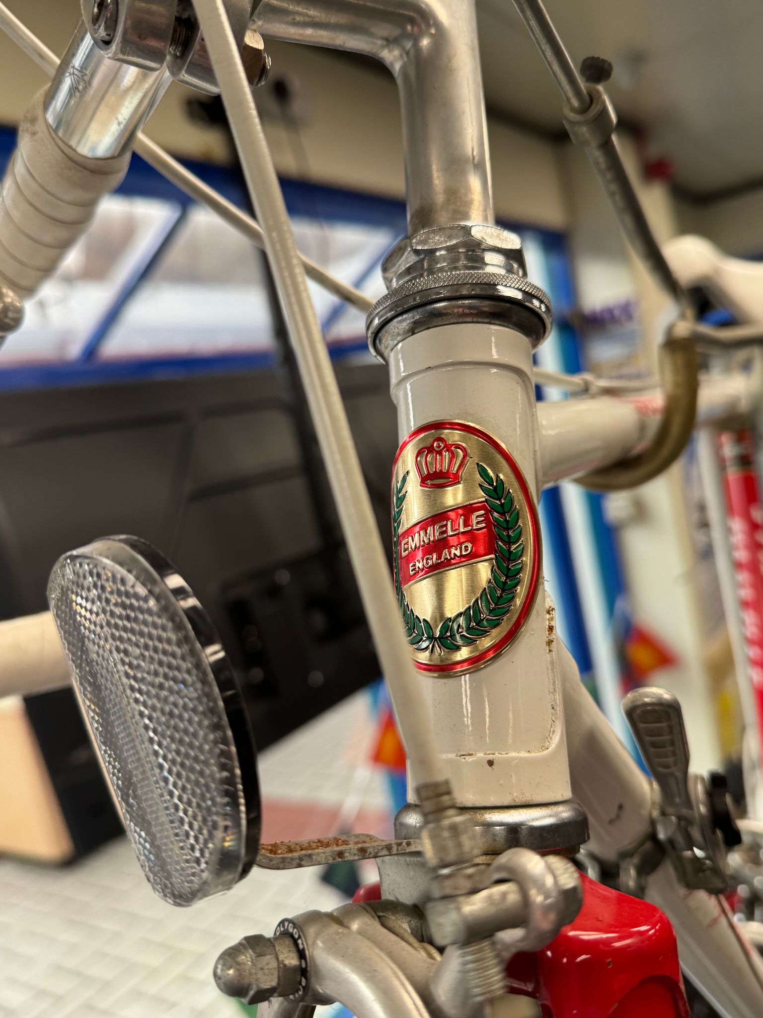 Kit Revolution Item Image