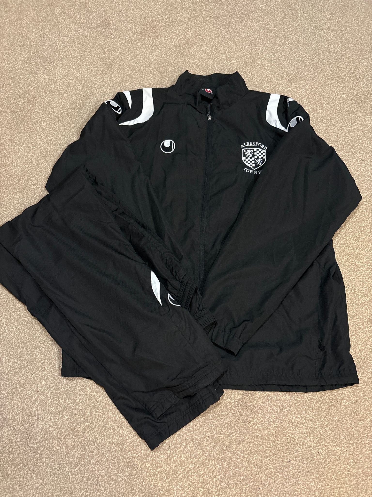 Kit Revolution Item Image