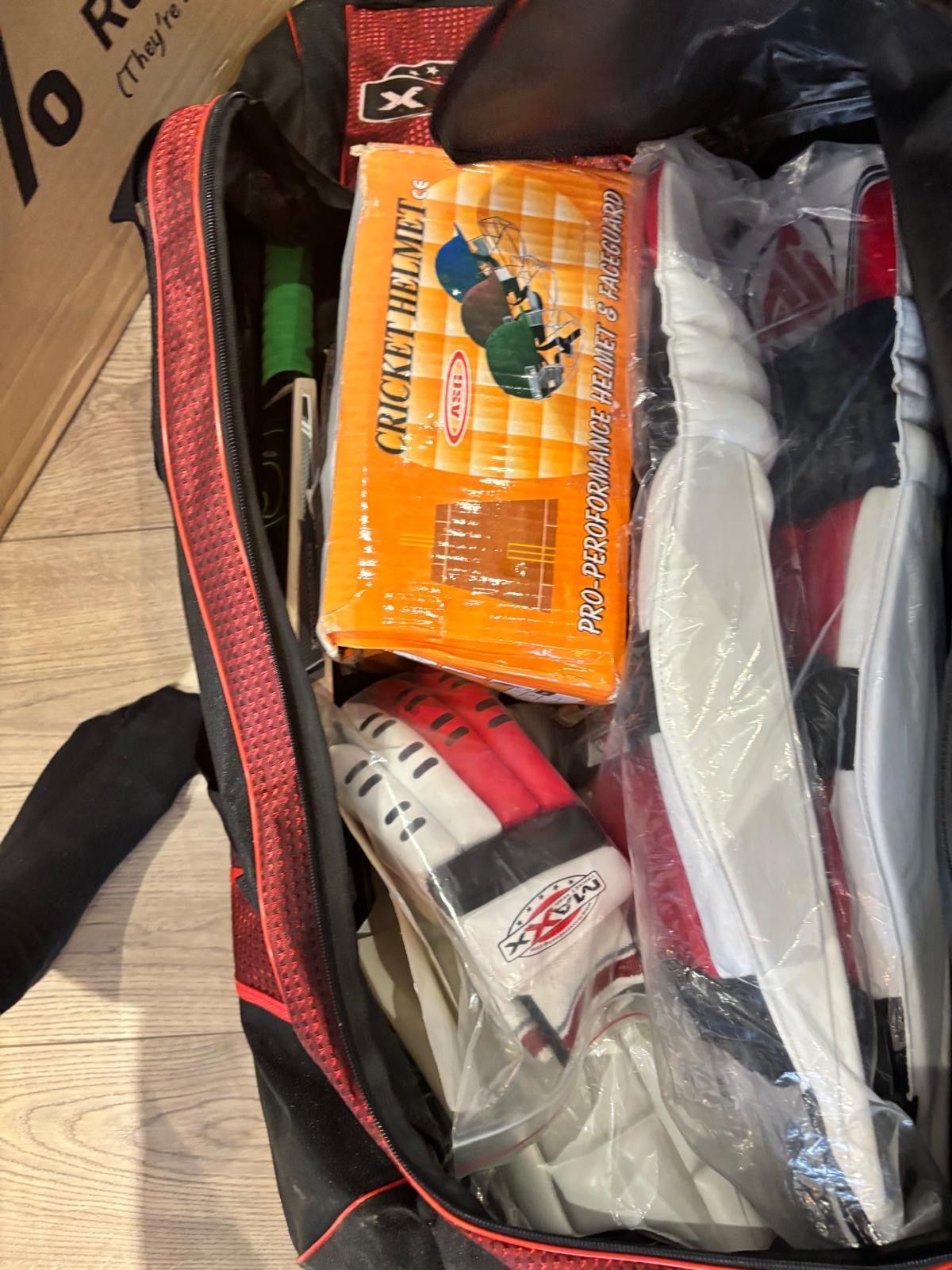 Adult Cricket Equipment - New without Tags (NWOT) condition.