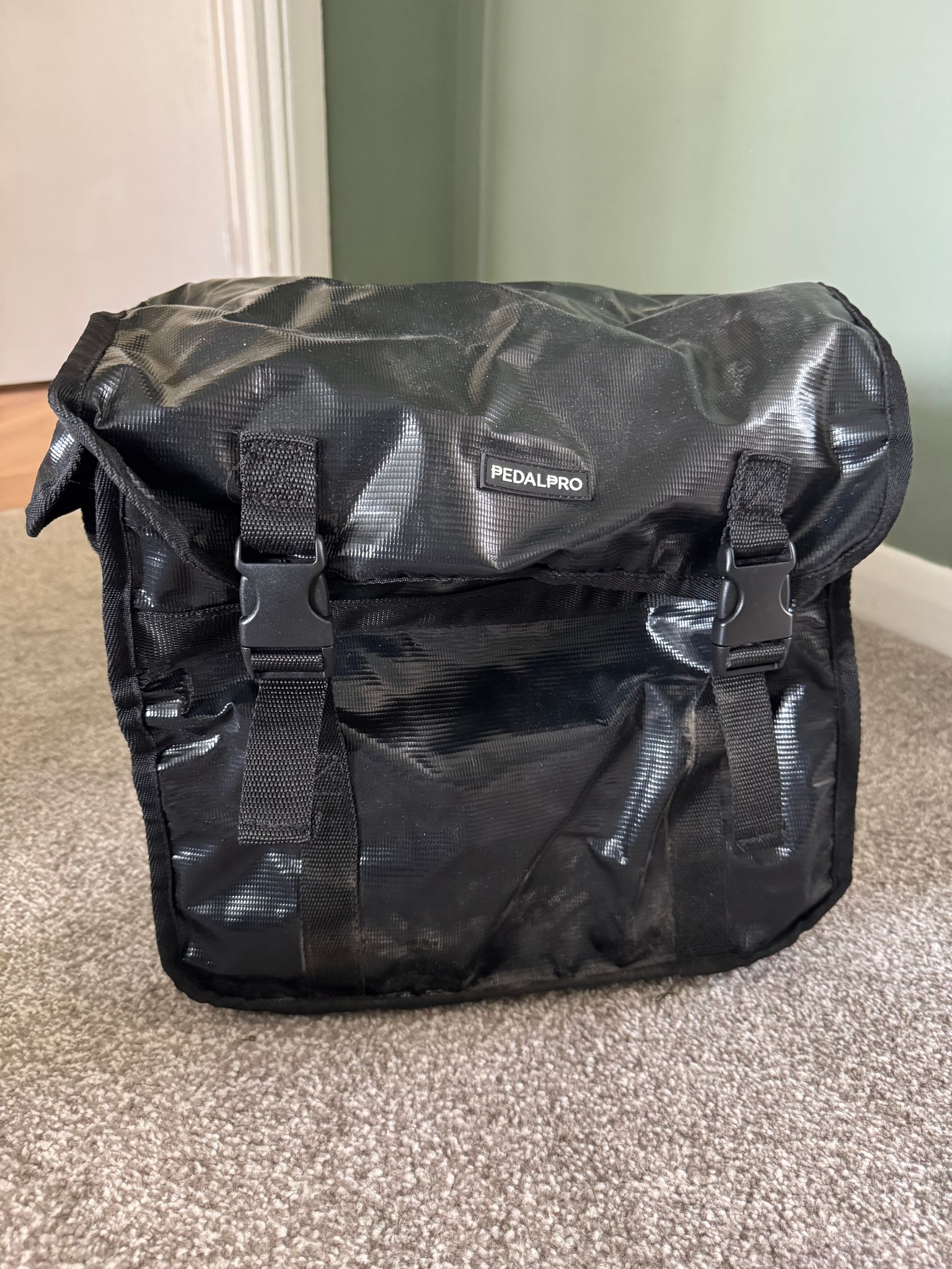 Unisex Cycling Equipment - Good condition.